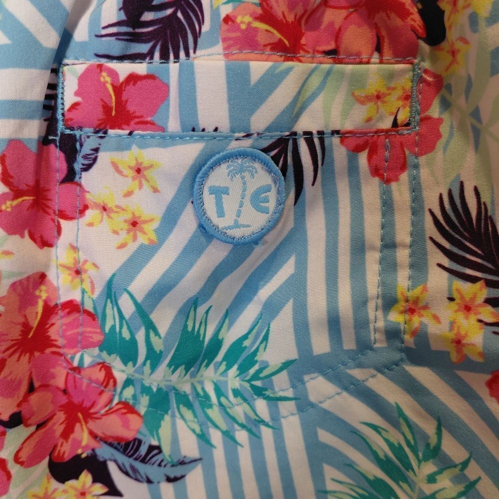 Tipsy Elves Women's Flower Shorts Island Floral Multicolor Size XS NEW - Picture 4 of 8